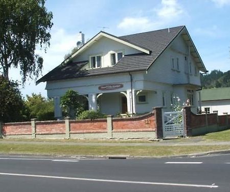 Surf City Lodge Гизбърн Екстериор снимка